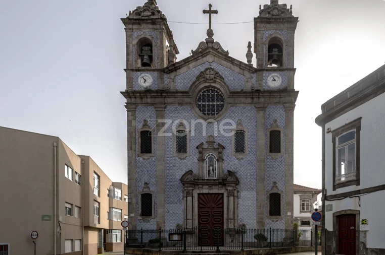 Apartamento T1 para Venda em Lordelo do Ouro e Massarelos Foto 29