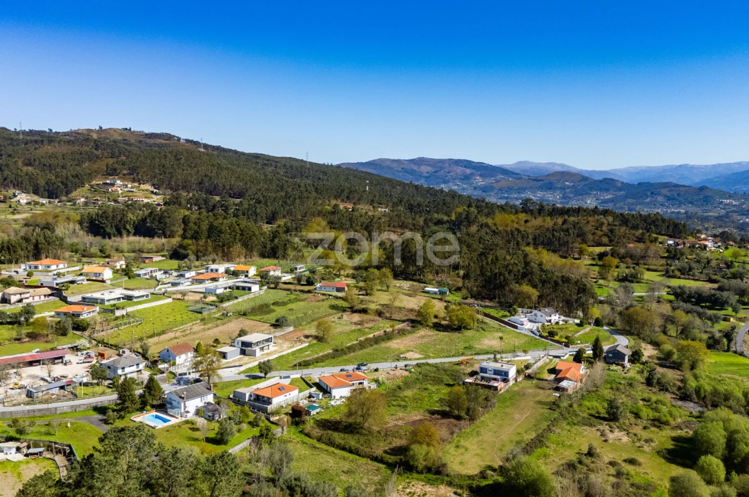 Terreno para Venda em Dossãos Foto 22
