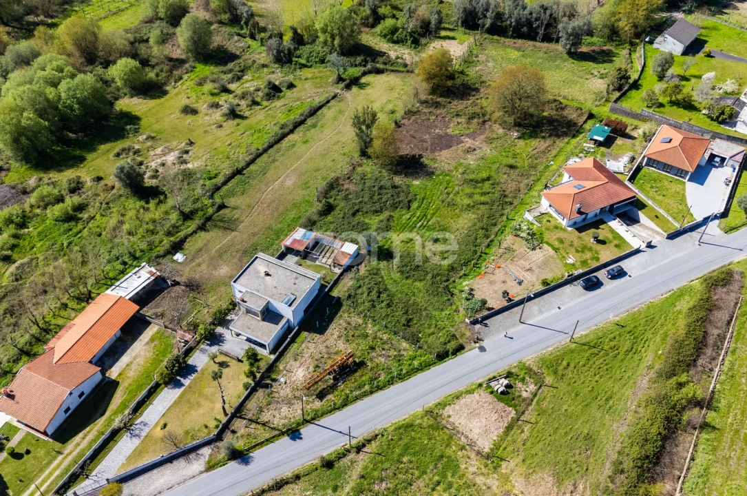 Terreno para Venda em Dossãos Foto 24