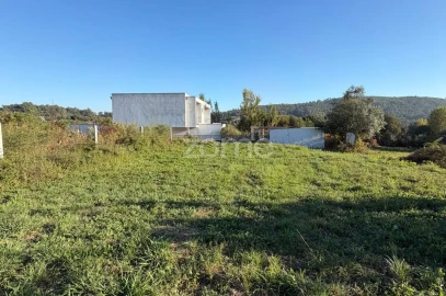 Terreno para Venda em Dossãos