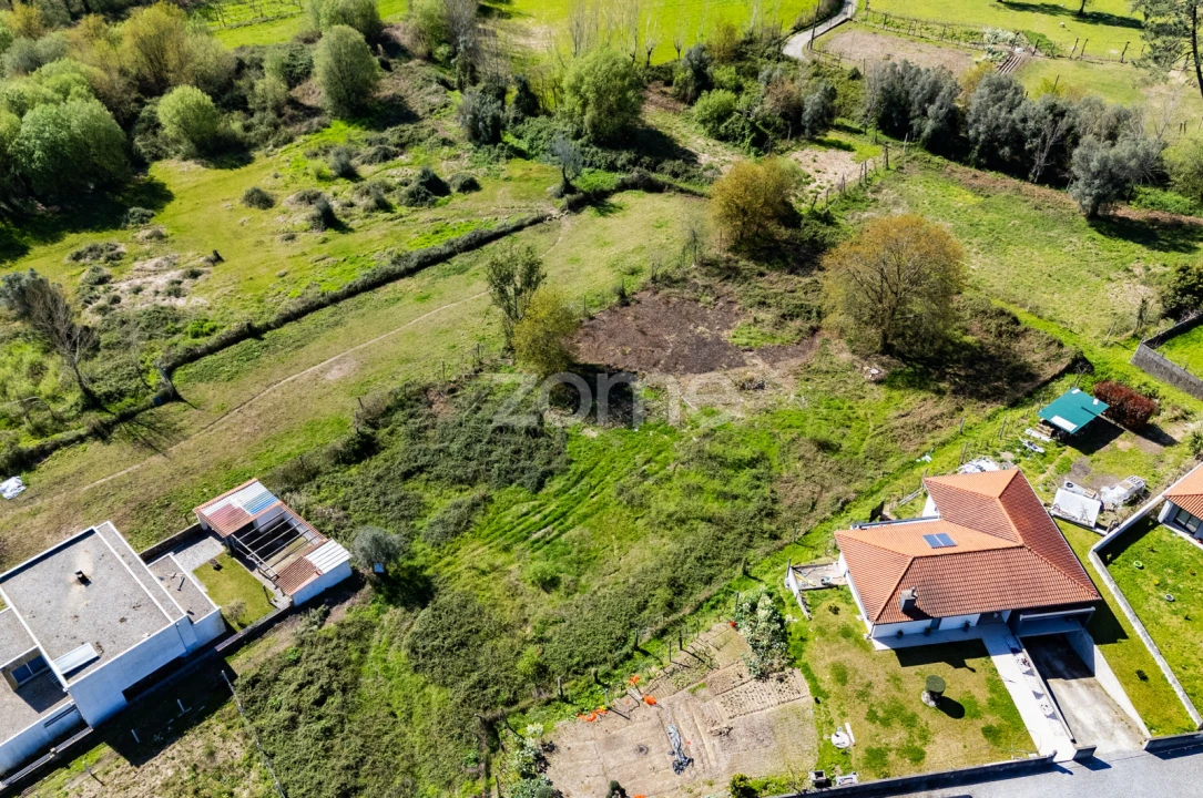 Terreno para Venda em Dossãos Foto 15