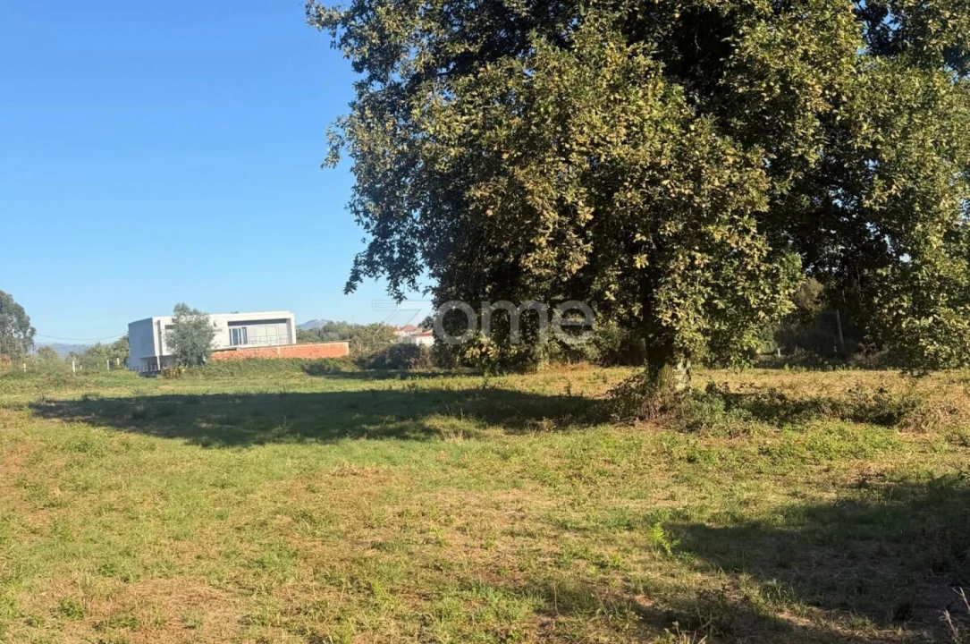 Terreno para Venda em Dossãos Foto 28