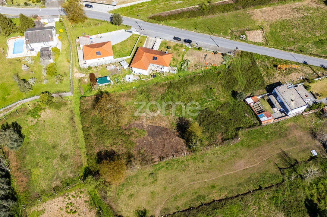 Terreno para Venda em Dossãos Foto 18