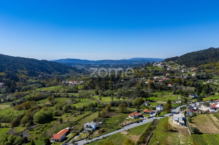 Terreno para Venda em Dossãos Foto 13
