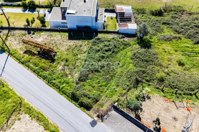 Terreno para Venda em Dossãos Foto 14