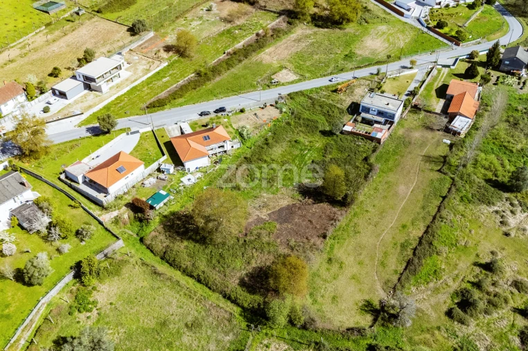Terreno para Venda em Dossãos Foto 17