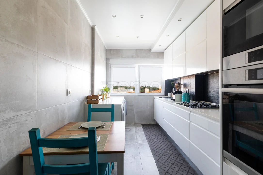 Apartamento T2 para Venda em Algés, Linda-A-Velha e Cruz Quebrada-Dafundo Foto 7