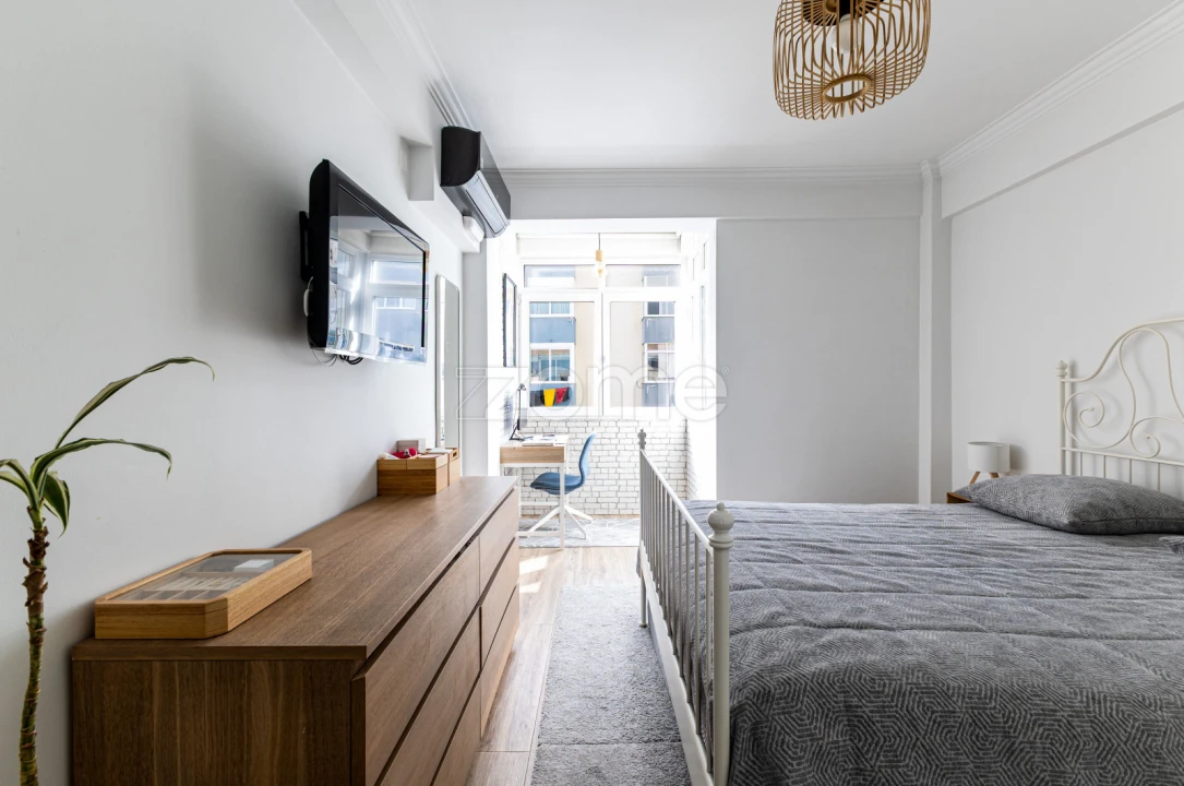 Apartamento T2 para Venda em Algés, Linda-A-Velha e Cruz Quebrada-Dafundo Foto 19