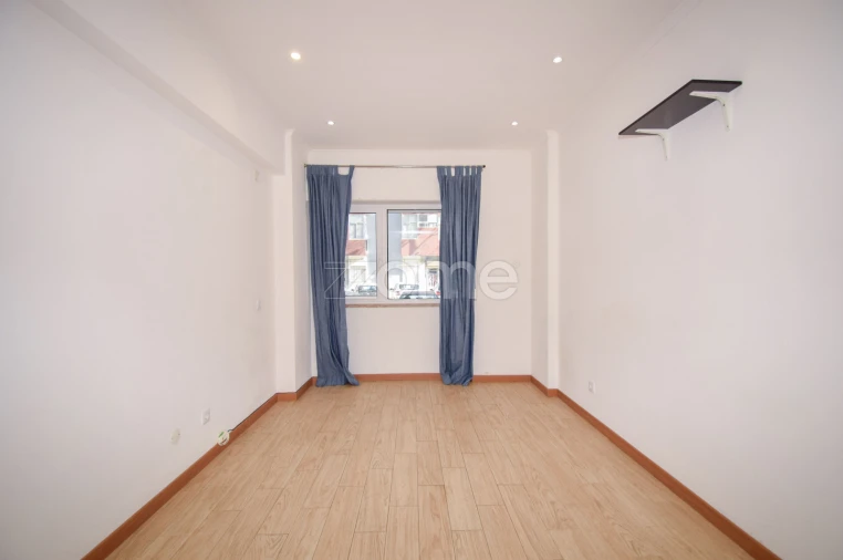 Apartamento T1 para Arrendamento em Oeiras e São Julião da Barra, Paço de Arcos e Caxias Foto 6