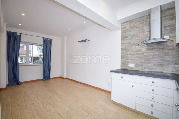 Apartamento T1 para Arrendamento em Oeiras e São Julião da Barra, Paço de Arcos e Caxias Foto 5