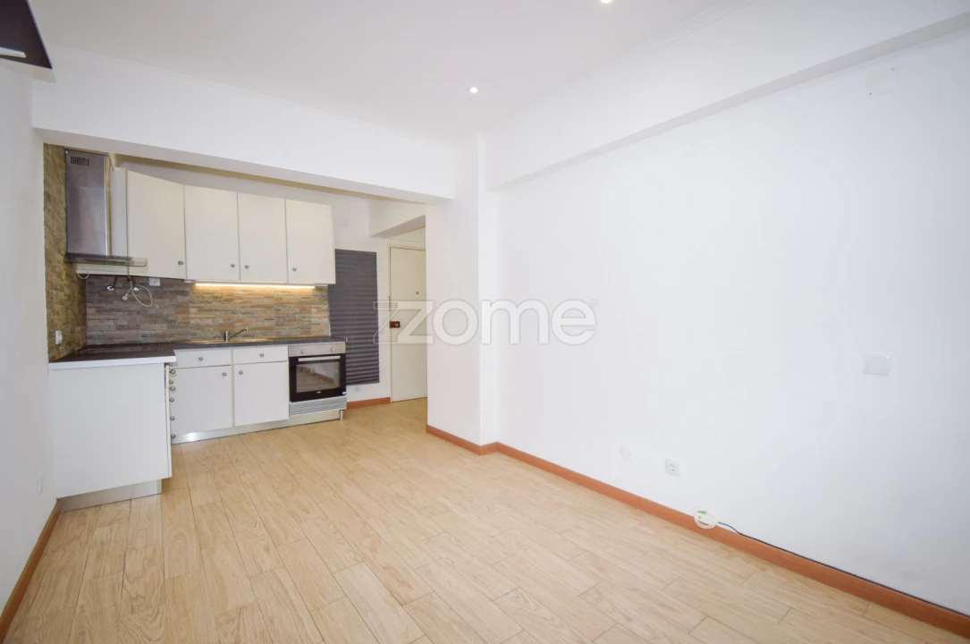 Apartamento T1 para Arrendamento em Oeiras e São Julião da Barra, Paço de Arcos e Caxias Foto 10