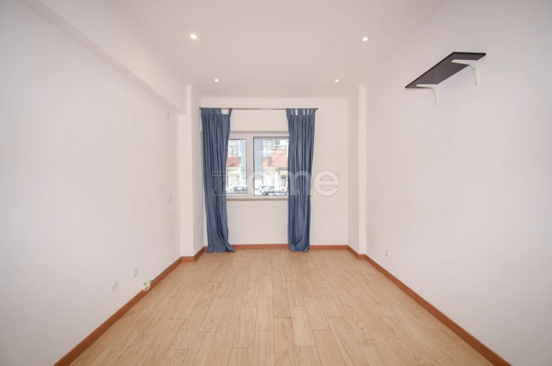 Apartamento T1 para Arrendamento em Oeiras e São Julião da Barra, Paço de Arcos e Caxias Foto 6