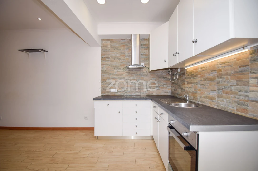 Apartamento T1 para Arrendamento em Oeiras e São Julião da Barra, Paço de Arcos e Caxias Foto 9