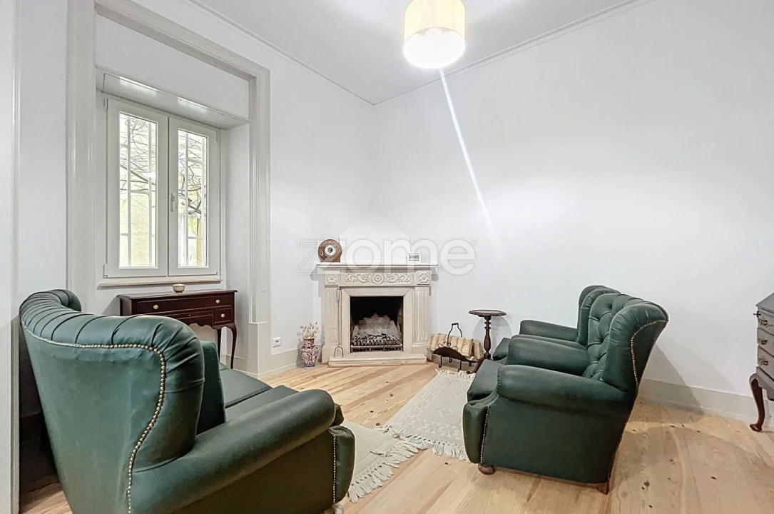 Moradia T8 para Venda em Buarcos Foto 5