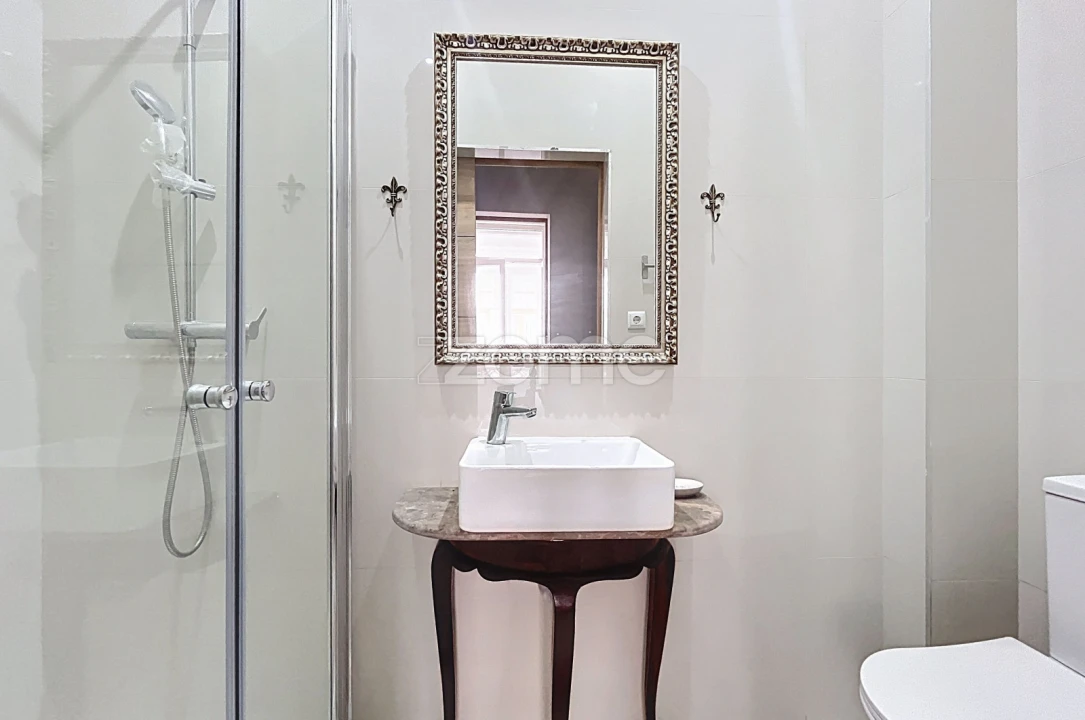 Moradia T8 para Venda em Buarcos Foto 24