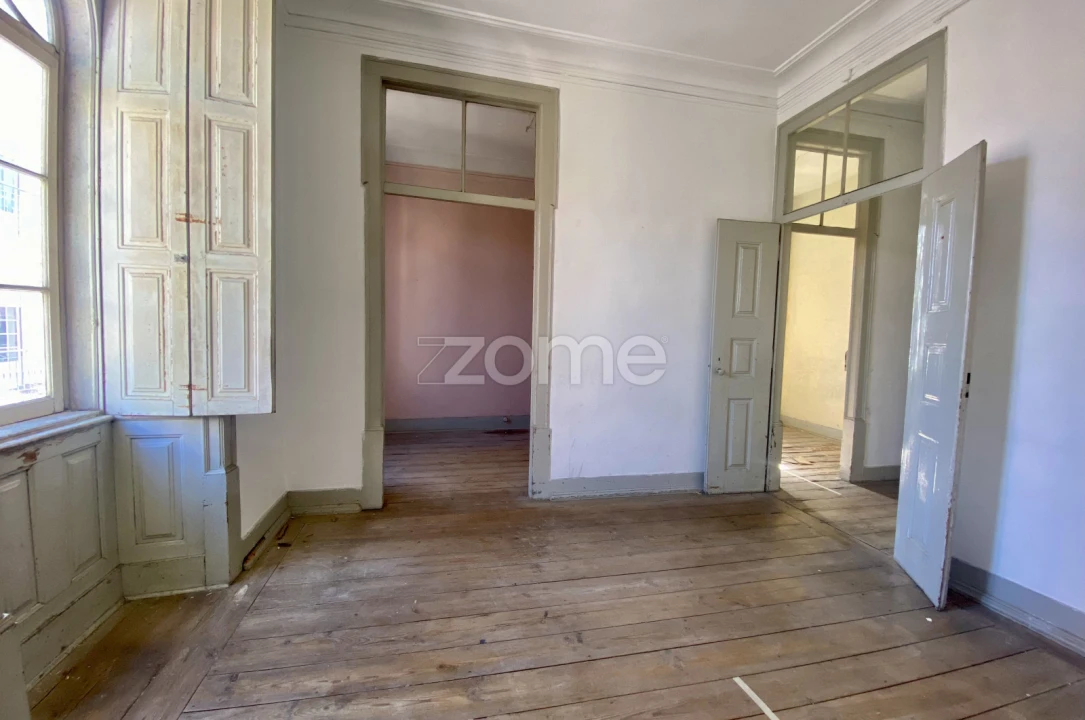 Moradia T5 para Venda em Buarcos Foto 6