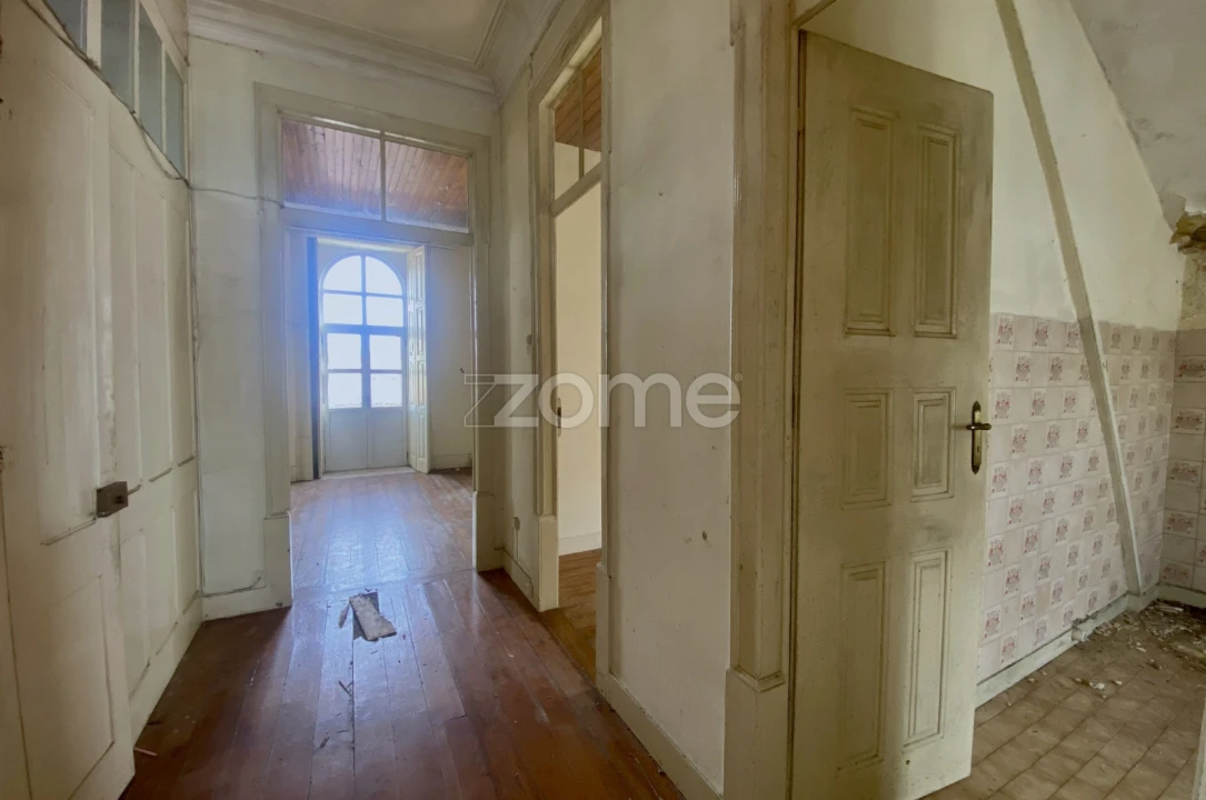 Moradia T5 para Venda em Buarcos Foto 13