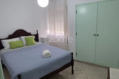 Apartamento T3 para Venda em Albufeira e Olhos de Água