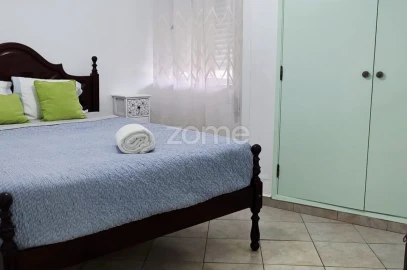 Apartamento T3 para Venda em Albufeira e Olhos de Água