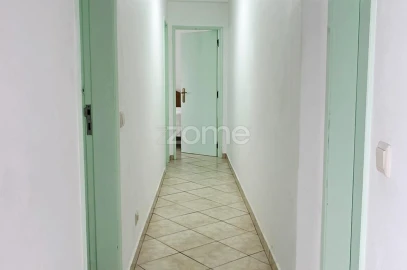 Apartamento T3 para Venda em Albufeira e Olhos de Água