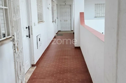 Apartamento T3 para Venda em Albufeira e Olhos de Água