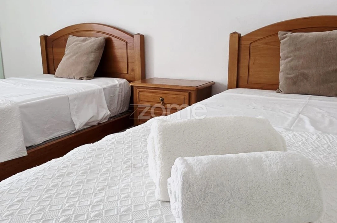Apartamento T3 para Venda em Albufeira e Olhos de Água Foto 1