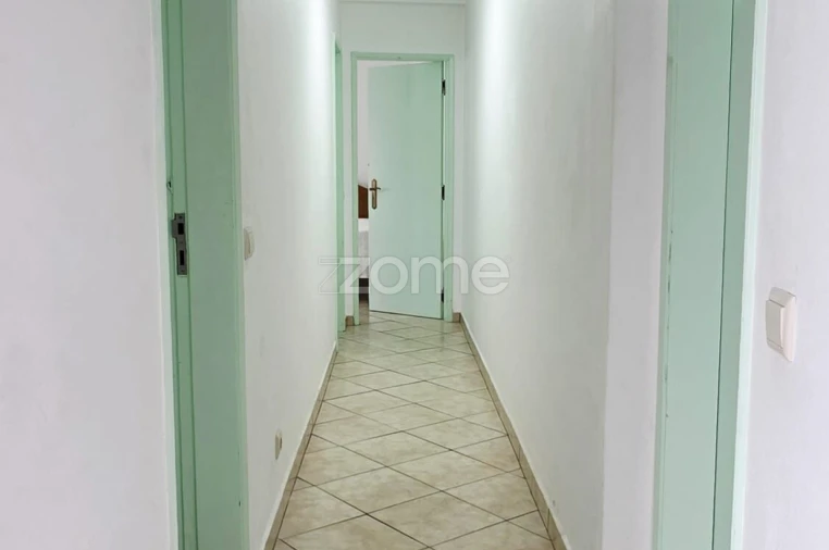 Apartamento T3 para Venda em Albufeira e Olhos de Água Foto 14