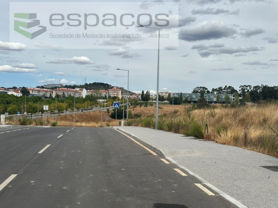 Terreno para Venda em Castelo Branco Foto 5