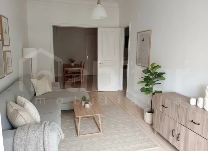 Apartamento T3 para Venda em Arroios Foto 3