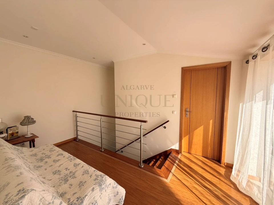 Apartamento T1 para Venda em Lagos (São Sebastião e Santa Maria) Foto 12