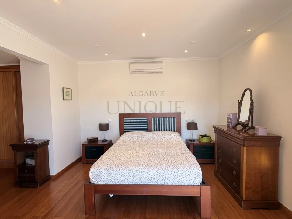 Apartamento T1 para Venda em Lagos (São Sebastião e Santa Maria) Foto 15