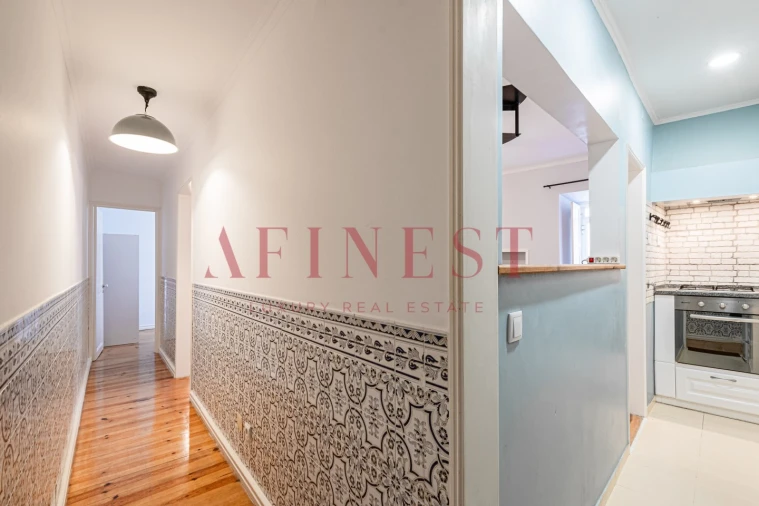 Apartamento T1 para Arrendamento em Santa Maria Maior Foto 17