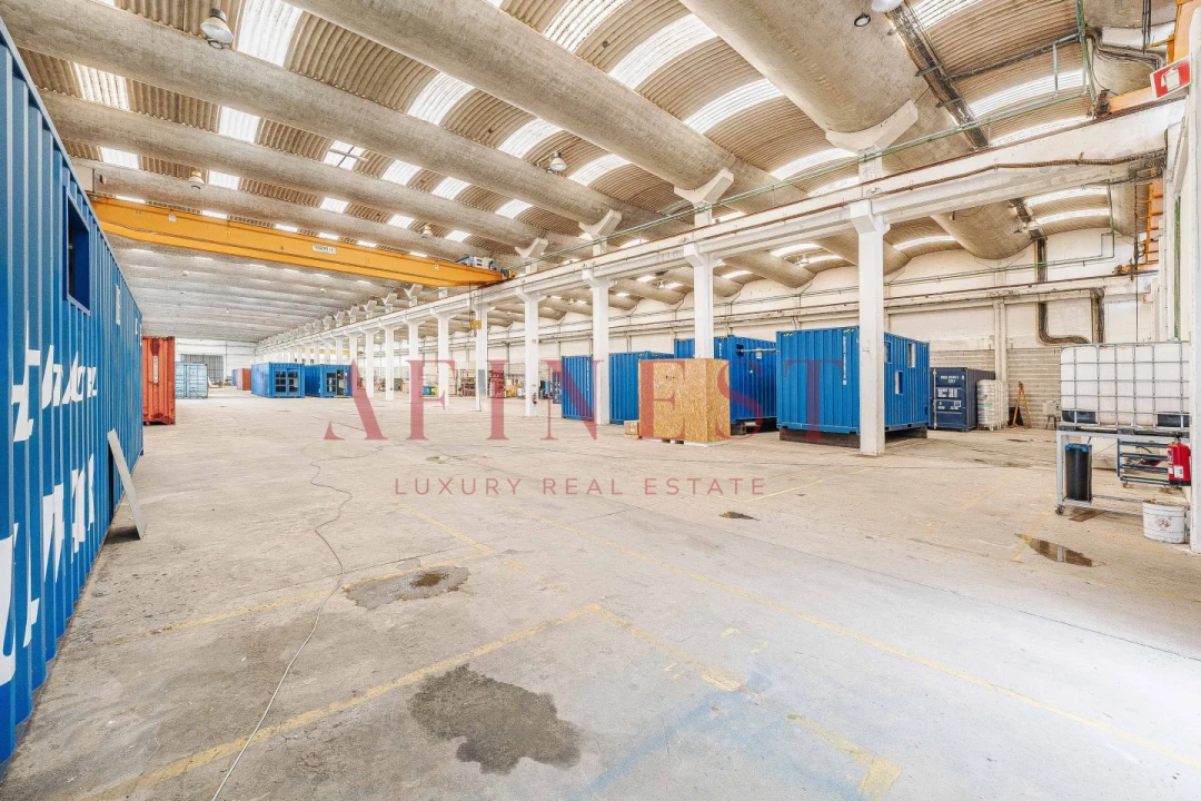 Armazém para Arrendamento em Santa Maria e São Miguel, São Martinho, São Pedro Penaferrim Foto 3