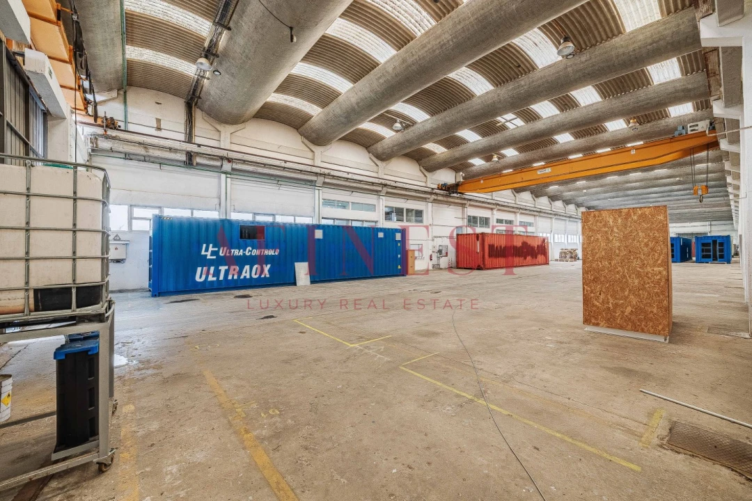 Armazém para Arrendamento em Santa Maria e São Miguel, São Martinho, São Pedro Penaferrim Foto 24