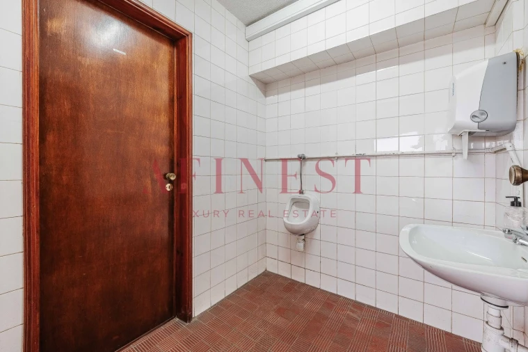 Armazém para Arrendamento em Santa Maria e São Miguel, São Martinho, São Pedro Penaferrim Foto 11