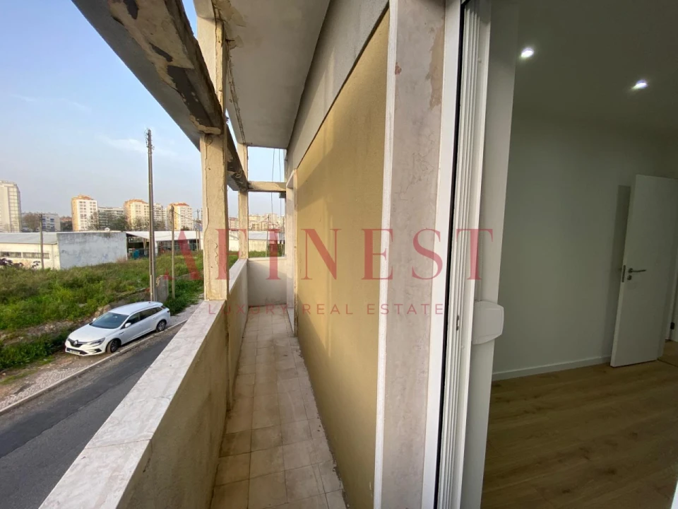 Apartamento T2 para Venda em Águas Livres Foto 18