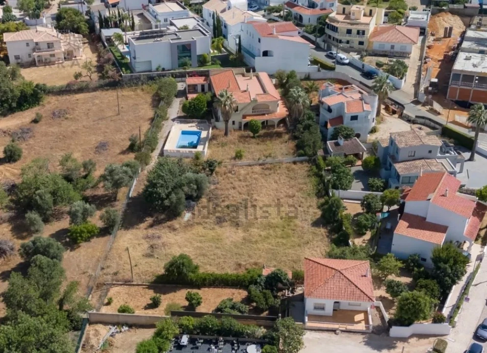 Moradia T5 para Venda em Almancil Foto 4