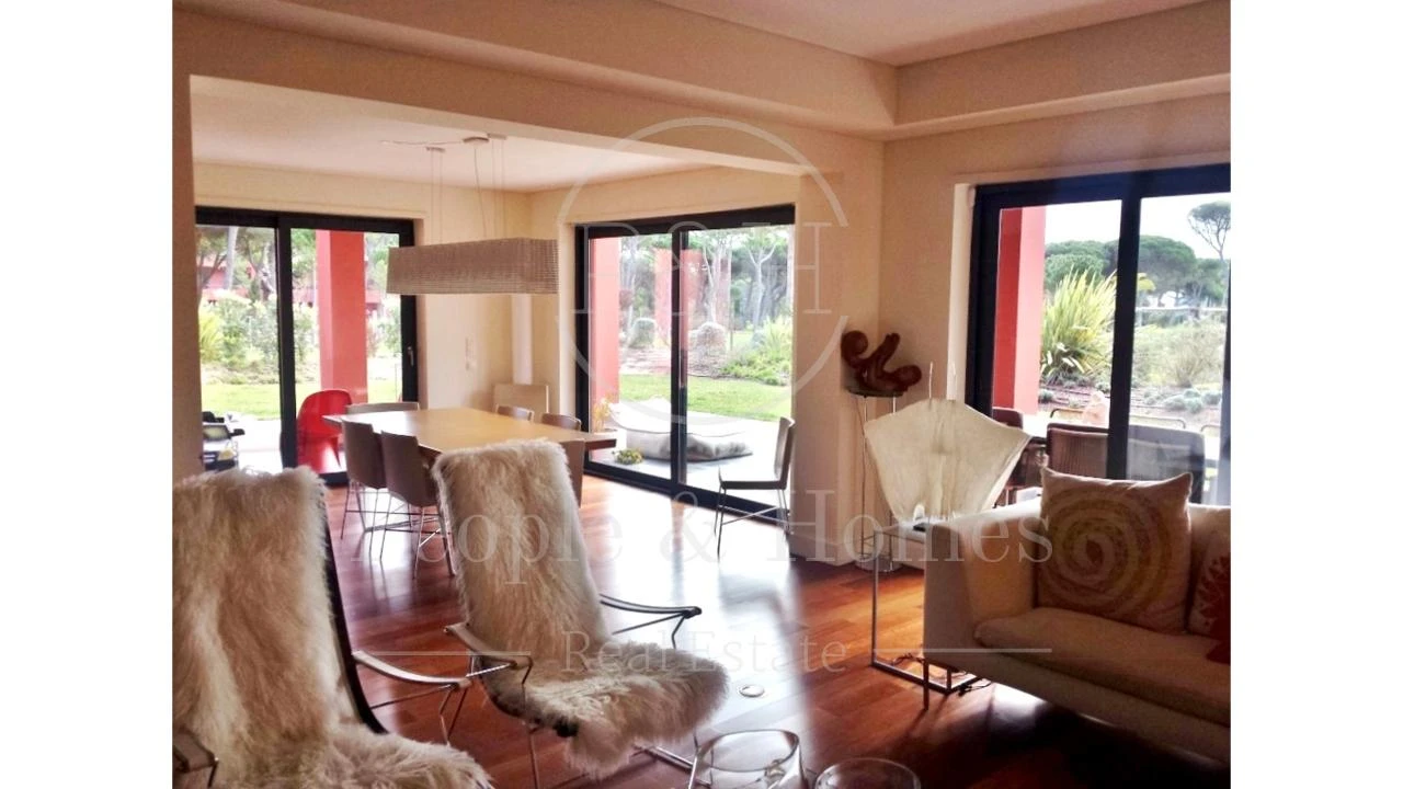 Apartamento T4 para Arrendamento em Cascais e Estoril Foto 15