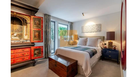Apartamento T4 para Venda em Lordelo do Ouro e Massarelos