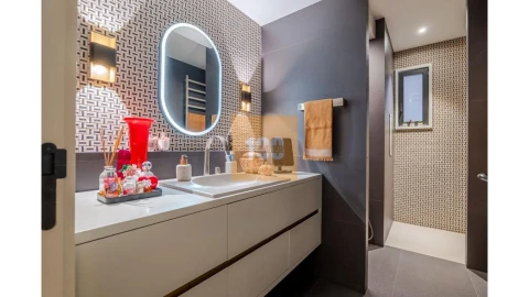 Apartamento T4 para Venda em Lordelo do Ouro e Massarelos