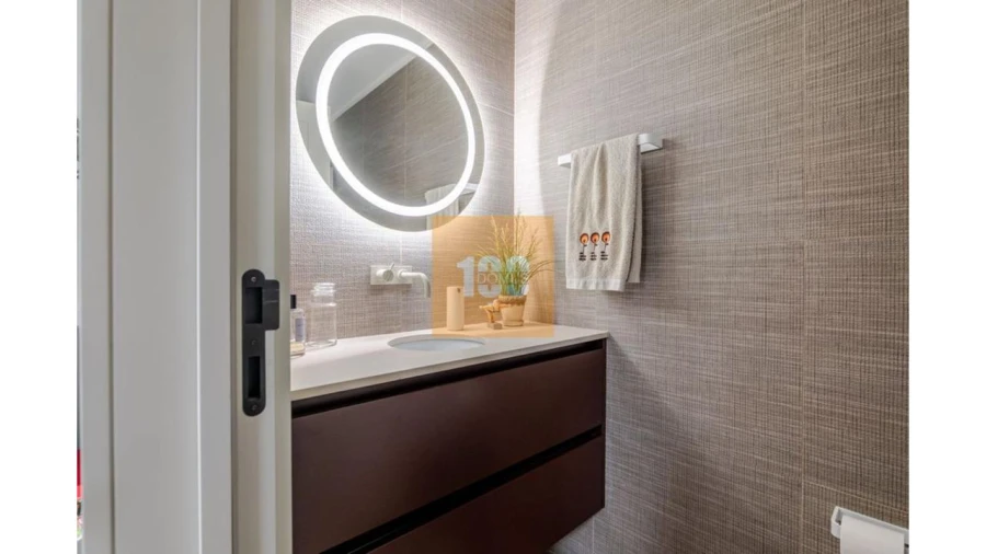 Apartamento T4 para Venda em Lordelo do Ouro e Massarelos Foto 33