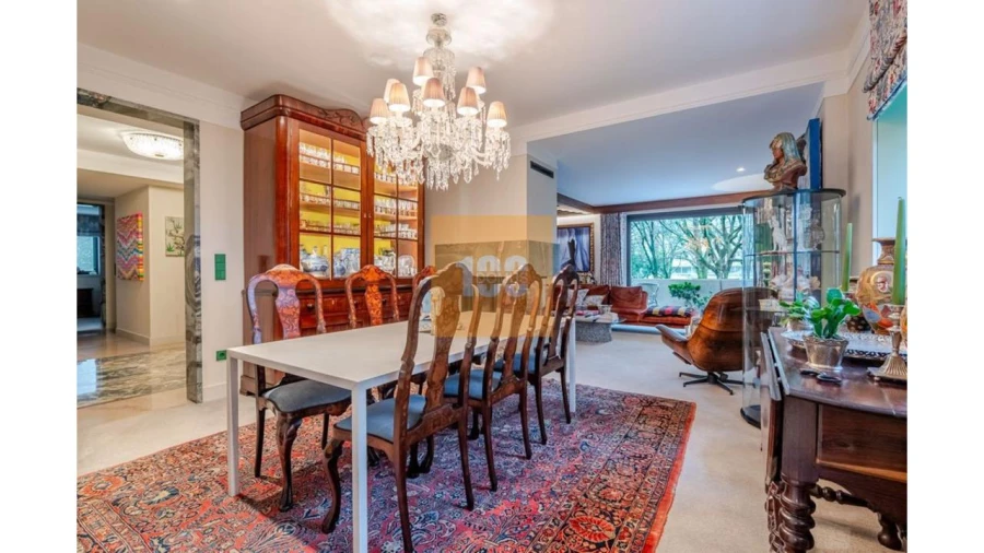 Apartamento T4 para Venda em Lordelo do Ouro e Massarelos Foto 7