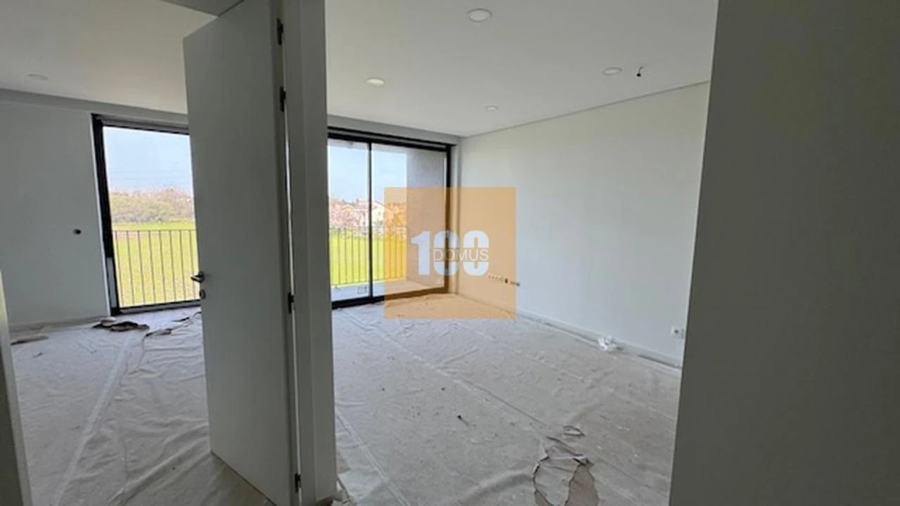 Apartamento T1 para Venda em São Mamede de Infesta e Senhora da Hora Foto 3