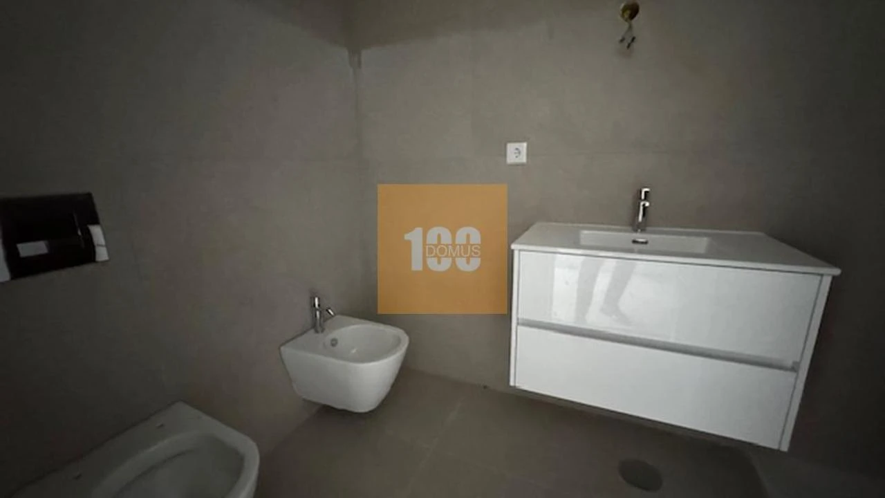 Apartamento T1 para Venda em São Mamede de Infesta e Senhora da Hora Foto 16