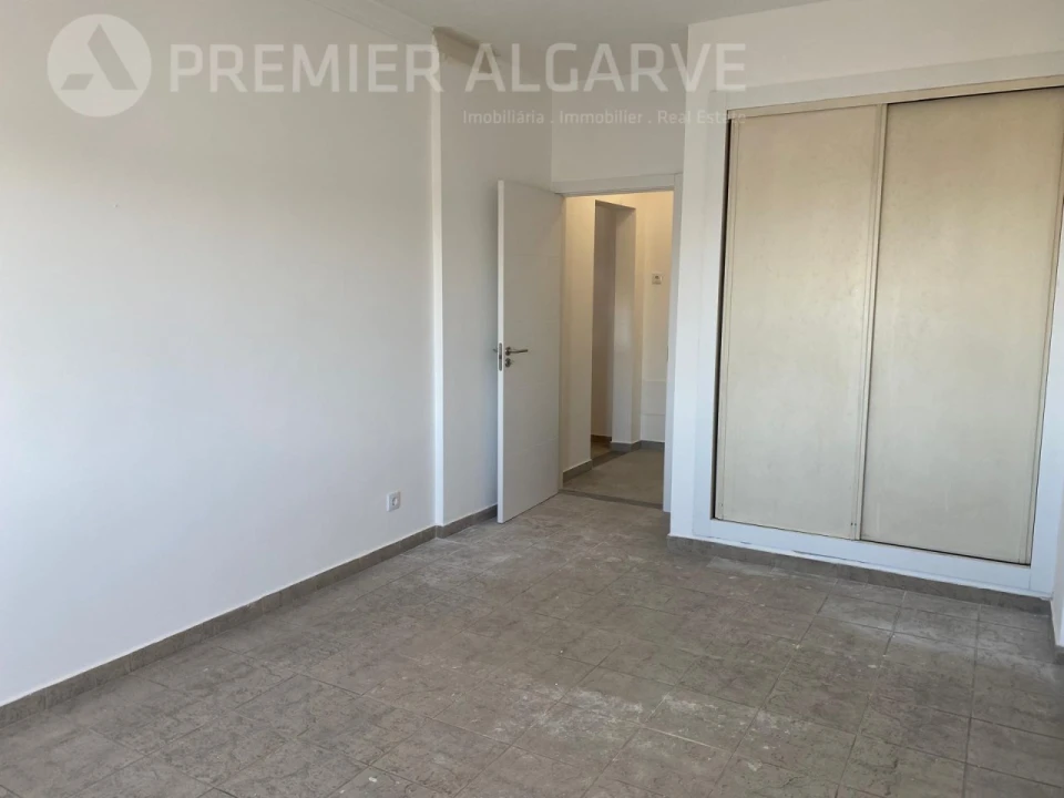 Apartamento T1 para Venda em Almancil Foto 5