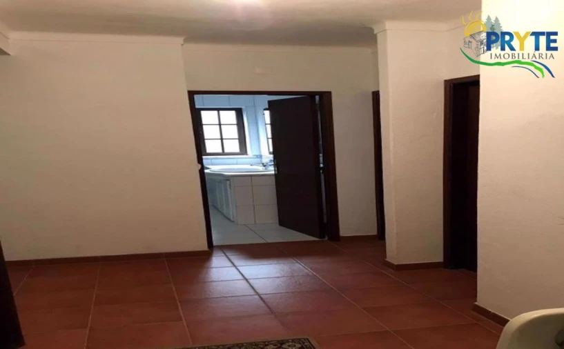 Moradia T3 para Venda em Pedrogão Pequeno Foto 2