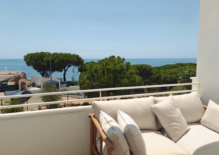 Apartamento T2 para Venda em Albufeira e Olhos de Água Foto 9