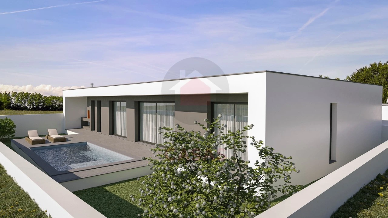 Moradia T4 para Venda em Nadadouro Foto 4