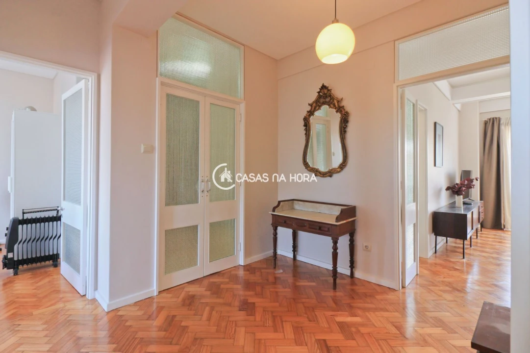 Apartamento T3 para Arrendamento em Bonfim Foto 4