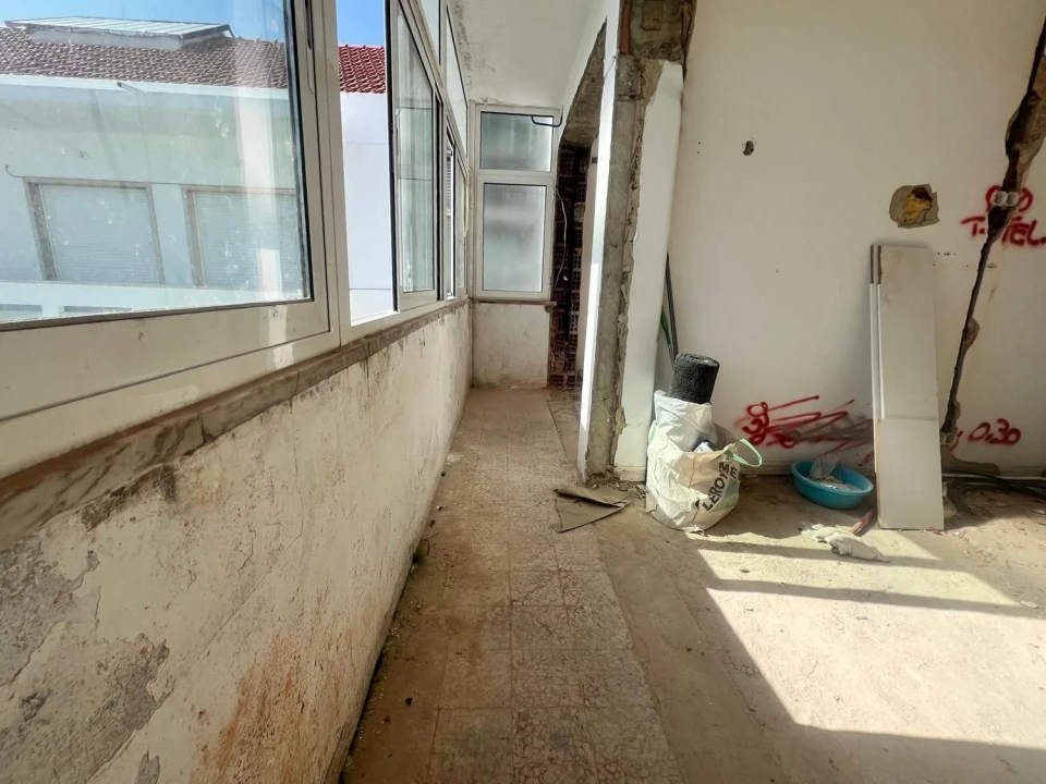 Apartamento T2 para Venda em Cacém e São Marcos Foto 4